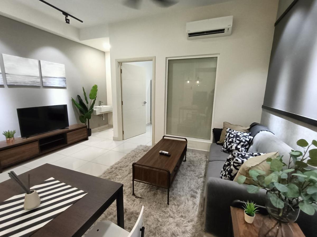 Nj Homestay At Arte Mont Kiara Куала Лумпур Екстериор снимка